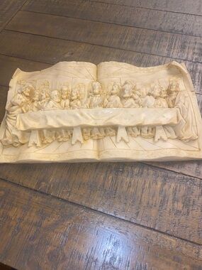 Weighted Resin Last Supper Wall Plaque in Cream